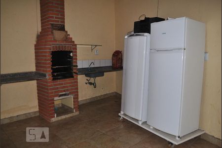 Casa de condomínio para alugar com 60m², 2 quartos e 2 vagasSalão de festa - Churrasqueira