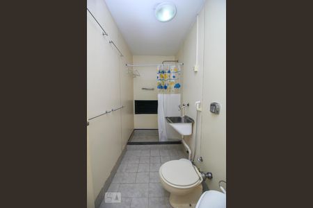 Apartamento à venda com 110m², 2 quartos e 1 vagaBanheiro da Suíte