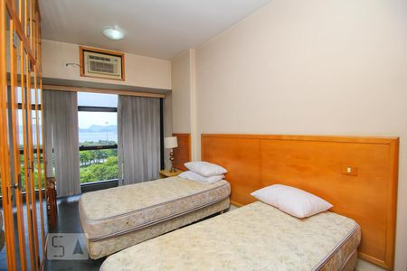 Apartamento à venda com 110m², 2 quartos e 1 vagaSuíte