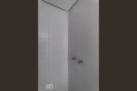 Apartamento à venda com 61m², 2 quartos e 1 vaga Apartamento à venda com 61m², 2 quartos e 1 vagaBanheiro