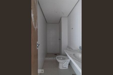 Apartamento à venda com 61m², 2 quartos e 1 vaga Apartamento à venda com 61m², 2 quartos e 1 vagaBanheiro