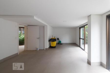 Apartamento à venda com 61m², 2 quartos e 1 vaga Apartamento à venda com 61m², 2 quartos e 1 vagaÁrea comum - Salão de festas