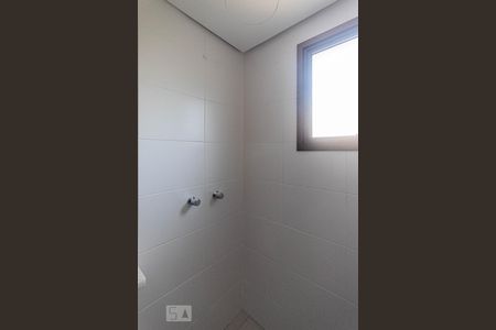 Apartamento à venda com 61m², 2 quartos e 1 vaga Apartamento à venda com 61m², 2 quartos e 1 vagaBanheiro da Suíte