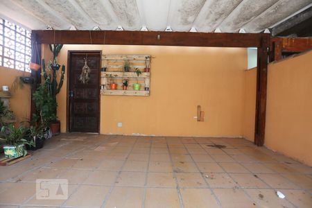 Casa à venda com 125m², 3 quartos e 2 vagasGaragem