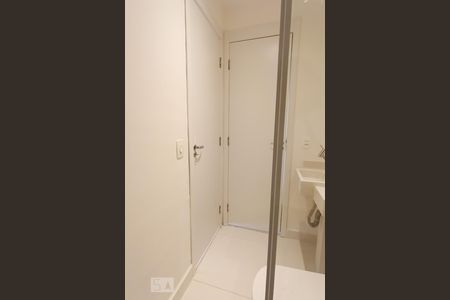 Apartamento à venda com 48m², 1 quarto e 1 vaga Apartamento à venda com 48m², 1 quarto e 1 vagaBanheiro da suíte