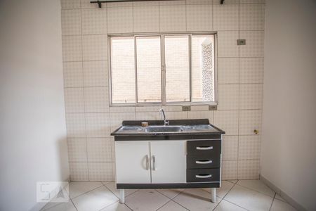 Sala / Cozinha de apartamento para alugar com 1 quarto, 37m² em Parque Jabaquara, São Paulo