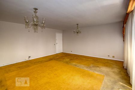 Sala de Estar de apartamento para alugar com 3 quartos, 140m² em São Francisco, Curitiba