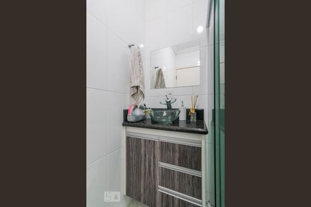 Apartamento à venda com 75m², 2 quartos e 1 vagaBanheiro