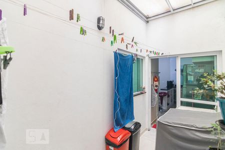 Apartamento à venda com 75m², 2 quartos e 1 vagaÁrea de Serviço