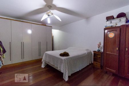 Casa à venda com 391m², 5 quartos e 3 vagasSuíte