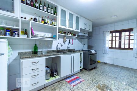 Casa à venda com 391m², 5 quartos e 3 vagasCozinha