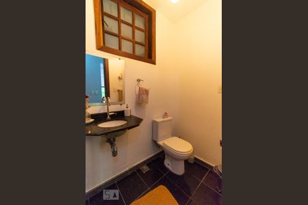 Casa à venda com 391m², 5 quartos e 3 vagasLavabo