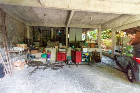 Casa à venda com 391m², 5 quartos e 3 vagasGaragem