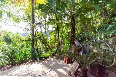 Casa à venda com 391m², 5 quartos e 3 vagasVista da Suíte