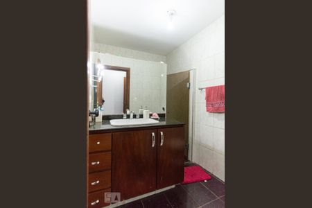 Casa à venda com 391m², 5 quartos e 3 vagasBanheiro da Suíte