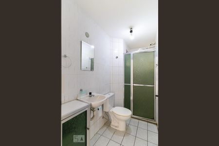 Banheiro de apartamento para alugar com 1 quarto, 60m² em Centro, Campinas