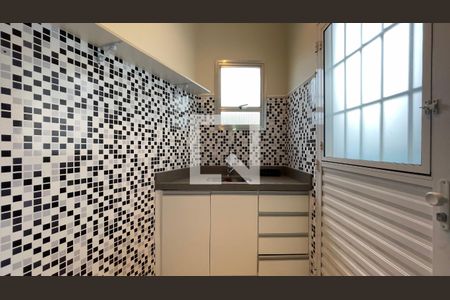 Casa à venda com 100m², 3 quartos e 4 vagas Casa à venda com 100m², 3 quartos e 4 vagasCasa 2 - Cozinha
