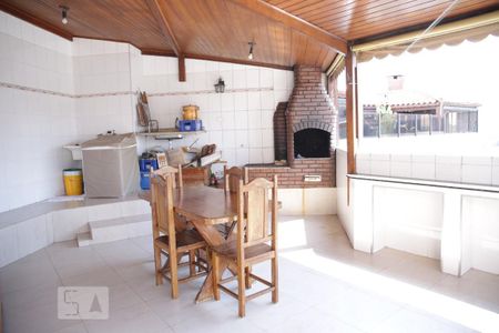 Apartamento à venda com 140m², 3 quartos e 2 vagasChurrasqueira