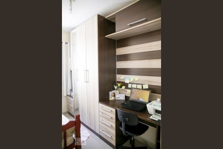 Apartamento à venda com 140m², 3 quartos e 2 vagasQuarto 2