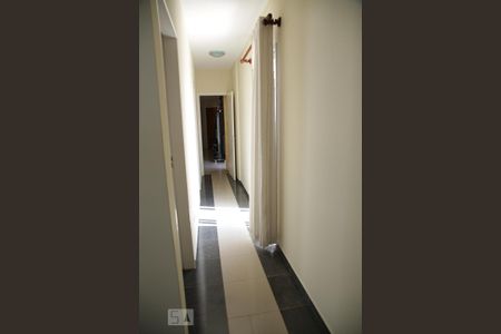 Apartamento à venda com 140m², 3 quartos e 2 vagasCorredor