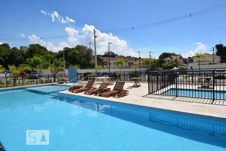 Apartamento para alugar com 48m², 2 quartos e 1 vaga Apartamento para alugar com 48m², 2 quartos e 1 vagaÁrea comum - Piscina