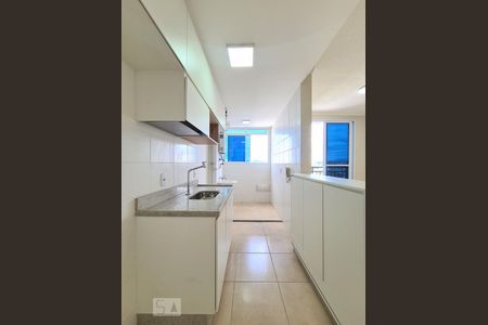 Apartamento para alugar com 48m², 2 quartos e 1 vaga Apartamento para alugar com 48m², 2 quartos e 1 vagaCozinha Americana