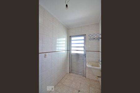 Casa à venda com 240m², 3 quartos e 6 vagasLavanderia