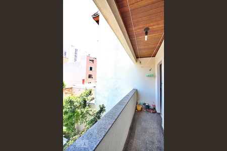 Casa à venda com 240m², 3 quartos e 6 vagasLavanderia