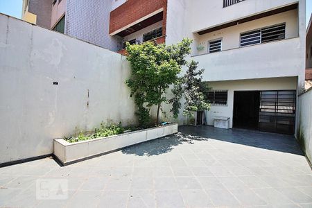 Casa à venda com 240m², 3 quartos e 6 vagasQuintal