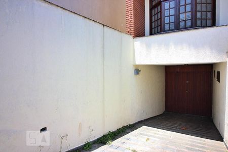 Casa à venda com 240m², 3 quartos e 6 vagasGaragem