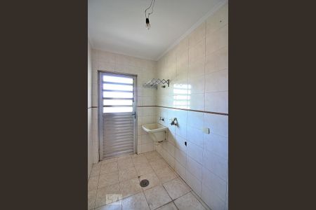 Casa à venda com 240m², 3 quartos e 6 vagasLavanderia