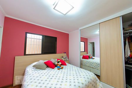 Casa à venda com 260m², 4 quartos e 3 vagas Casa à venda com 260m², 4 quartos e 3 vagasSuite 3