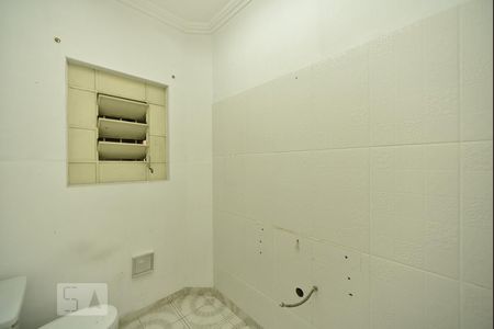 Casa à venda com 100m², 3 quartos e 1 vagaBanheiro