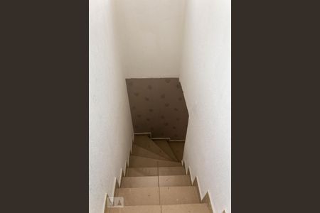 Casa à venda com 400m², 3 quartos e 4 vagasEscada