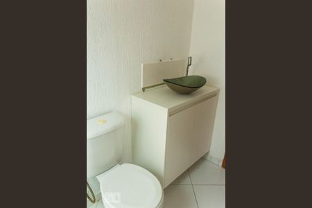 Casa à venda com 400m², 3 quartos e 4 vagasBanheiro do Quarto 2