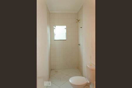 Casa à venda com 400m², 3 quartos e 4 vagasBanheiro do Quarto 1