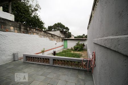 Casa à venda com 121m², 2 quartos e 2 vagas Casa à venda com 121m², 2 quartos e 2 vagasQuintal