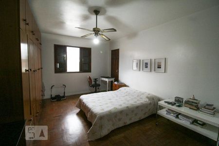 Casa à venda com 121m², 2 quartos e 2 vagas Casa à venda com 121m², 2 quartos e 2 vagasQuarto 1