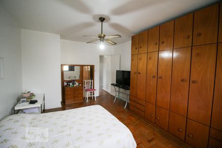 Casa à venda com 121m², 2 quartos e 2 vagas Casa à venda com 121m², 2 quartos e 2 vagasQuarto 1