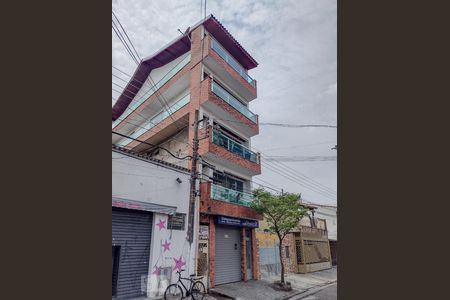 Casa à venda com 625m², 21 quartos e 2 vagas Casa à venda com 625m², 21 quartos e 2 vagasFachada