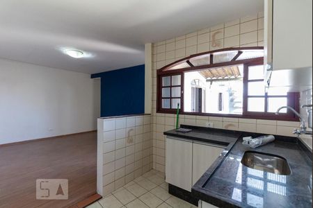 Casa à venda com 121m², 3 quartos e 3 vagasCozinha