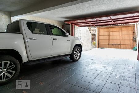 Casa à venda com 300m², 4 quartos e 3 vagasGaragem