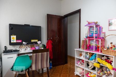 Casa à venda com 300m², 4 quartos e 3 vagasQuarto de brinquedos