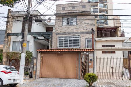 Casa à venda com 300m², 4 quartos e 3 vagasFachada