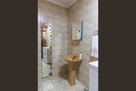 Casa à venda com 300m², 4 quartos e 3 vagasBanheiro da suíte