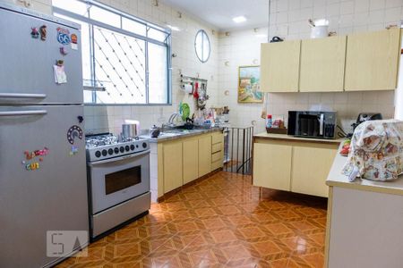 Casa à venda com 300m², 4 quartos e 3 vagasCozinha