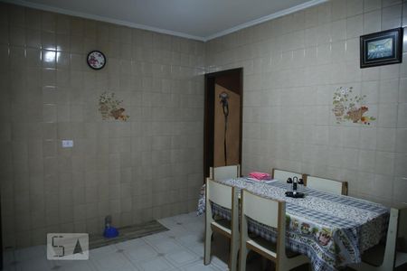 Casa à venda com 300m², 4 quartos e 3 vagasCozinha