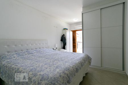Casa à venda com 204m², 4 quartos e 4 vagas Casa à venda com 204m², 4 quartos e 4 vagasSuíte 1