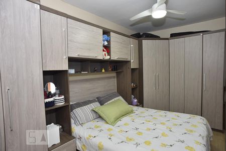 Casa de condomínio à venda com 160m², 4 quartos e 1 vagaSuíte