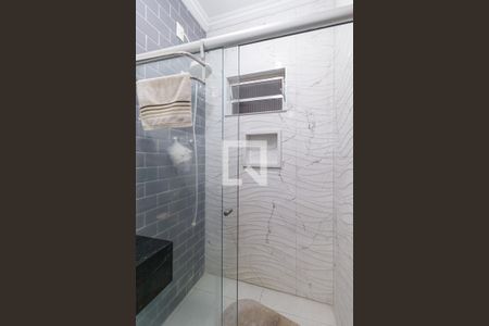 Casa à venda com 220m², 3 quartos e 4 vagasBanheiro da suíte 2